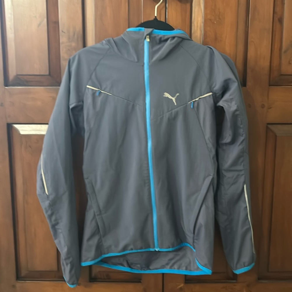 Puma microgrid soft shell running jacket, W’s small